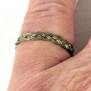Alpaca silver braided toe ring.
